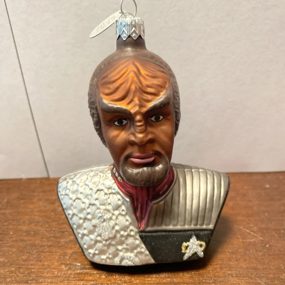 Hallmark Keepsake STAR‎ TREK Lieutenant Commander Worf Ornament 2000